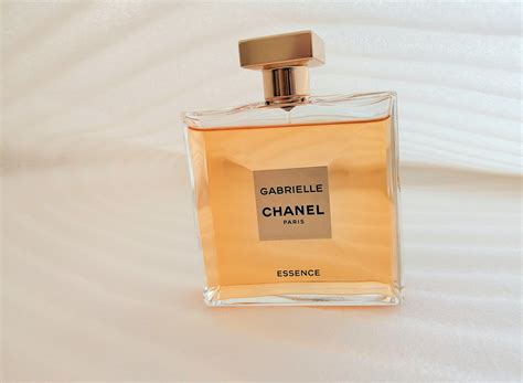 gabrielle chanel essence notes